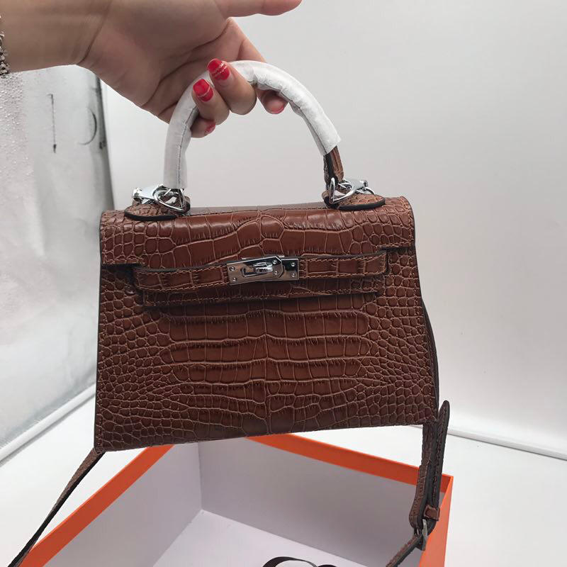 Hermes 22cm Kelly Bag Crocodile Stripe Handbag Coffee With Silver