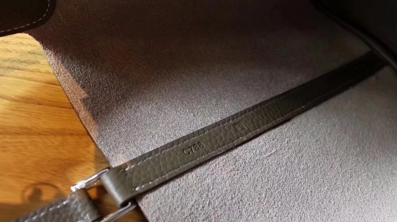 Hermes Picotin Lock Silver Leather Bag Grey