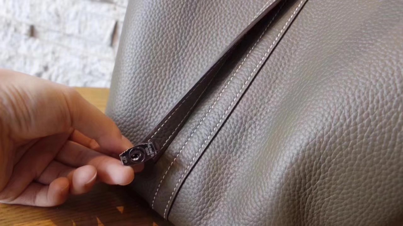 Hermes Picotin Lock Silver Leather Bag Grey