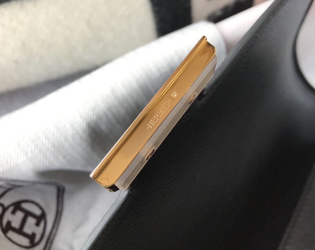 Replica Hermes Constance Bag Epsom Leather Black Wiht Gold 19cm and 23cm