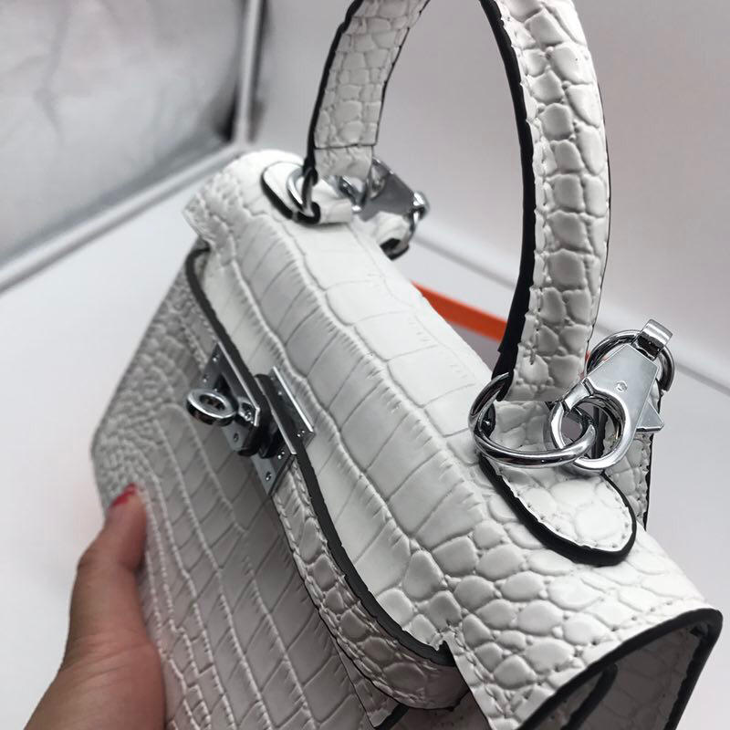 Hermes 22cm Kelly Bag Crocodile Stripe Handbag White With Silver 