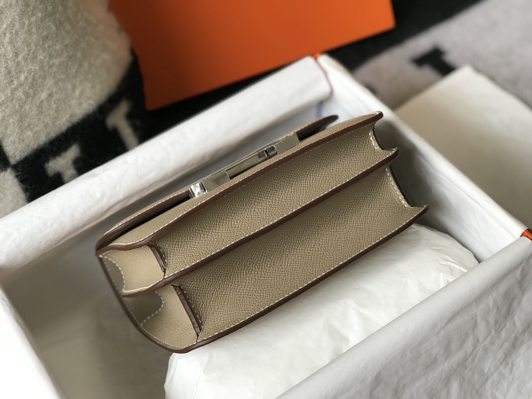 Replica Hermes Constance Bag Epsom Leather Light Gray Wiht White Gold 19cm and 23cm